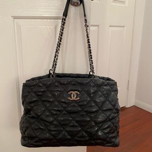 Chanel tote bag
